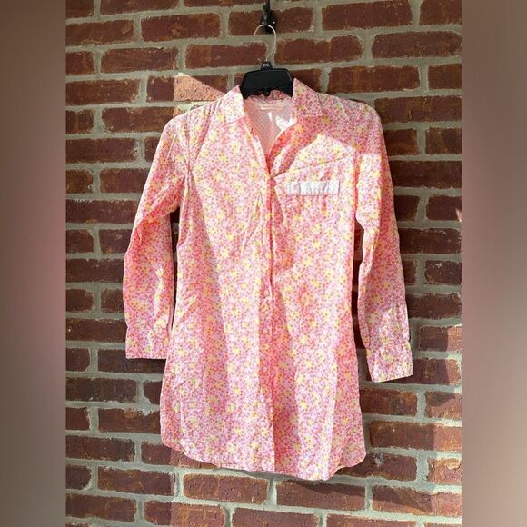 Victoria’s Secret lightweight floral sleep shirt (XS) oversized - Picture 1 of 6